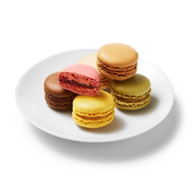 Frozen Macarons - 12ct - Favorite Day™ 1 Frozen Macarons - 12ct - Favorite Day™